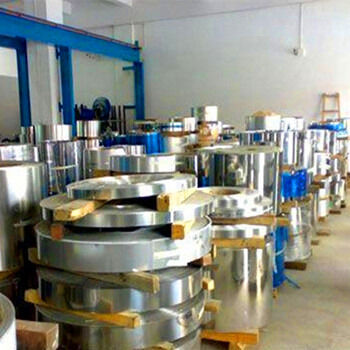 No4 工業製造用0.1mmの容量と520~750MPaの張力強さの完成型ステンレス鋼帯